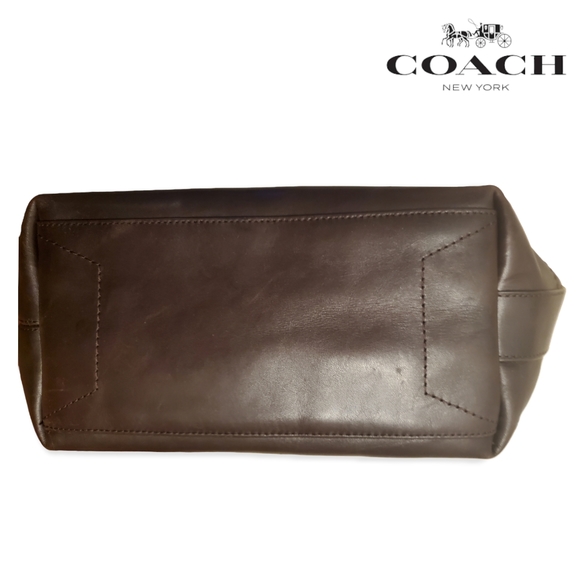 💘Coach💘 Legacy Leather Colorblock Duffle Bag - Picture 4 of 10
